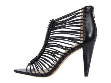 Alsandra vince camuto deals