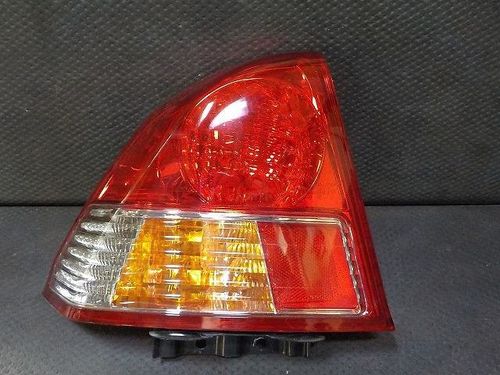 FAROL TRASERO EXTERIOR LH (LADO IZQUIERDO)