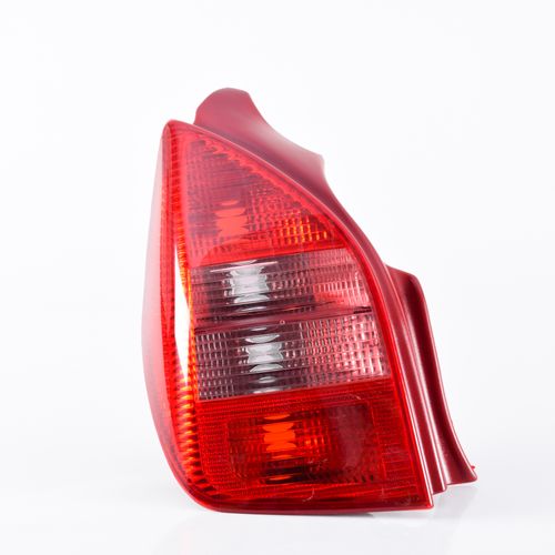 FAROL TRASERO LH (LADO IZQUIERDO)