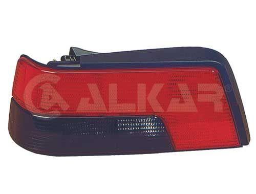 FAROL TRASERO RH (LADO DERECHO)