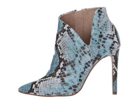 Steve madden decoy booties